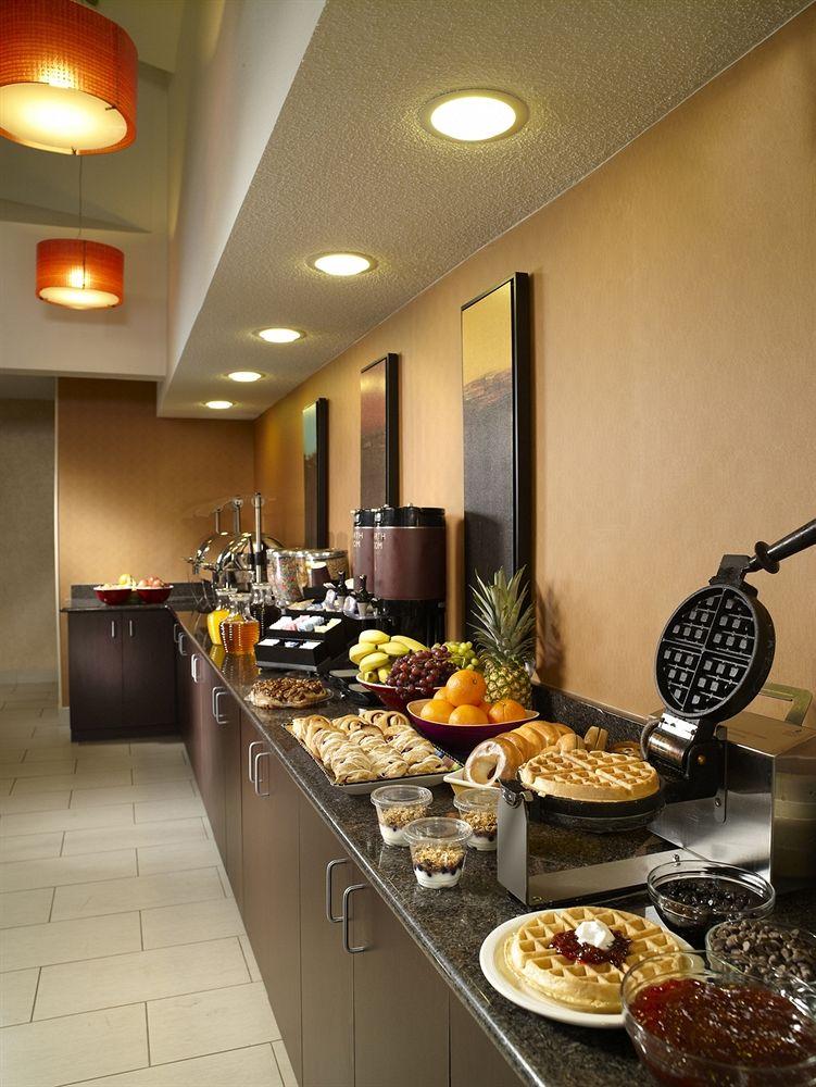 Residence Inn By Marriott Vancouver Downtown מראה חיצוני תמונה