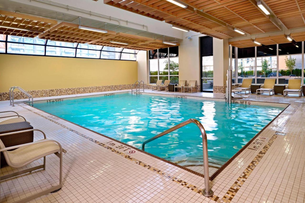 Residence Inn By Marriott Vancouver Downtown מראה חיצוני תמונה
