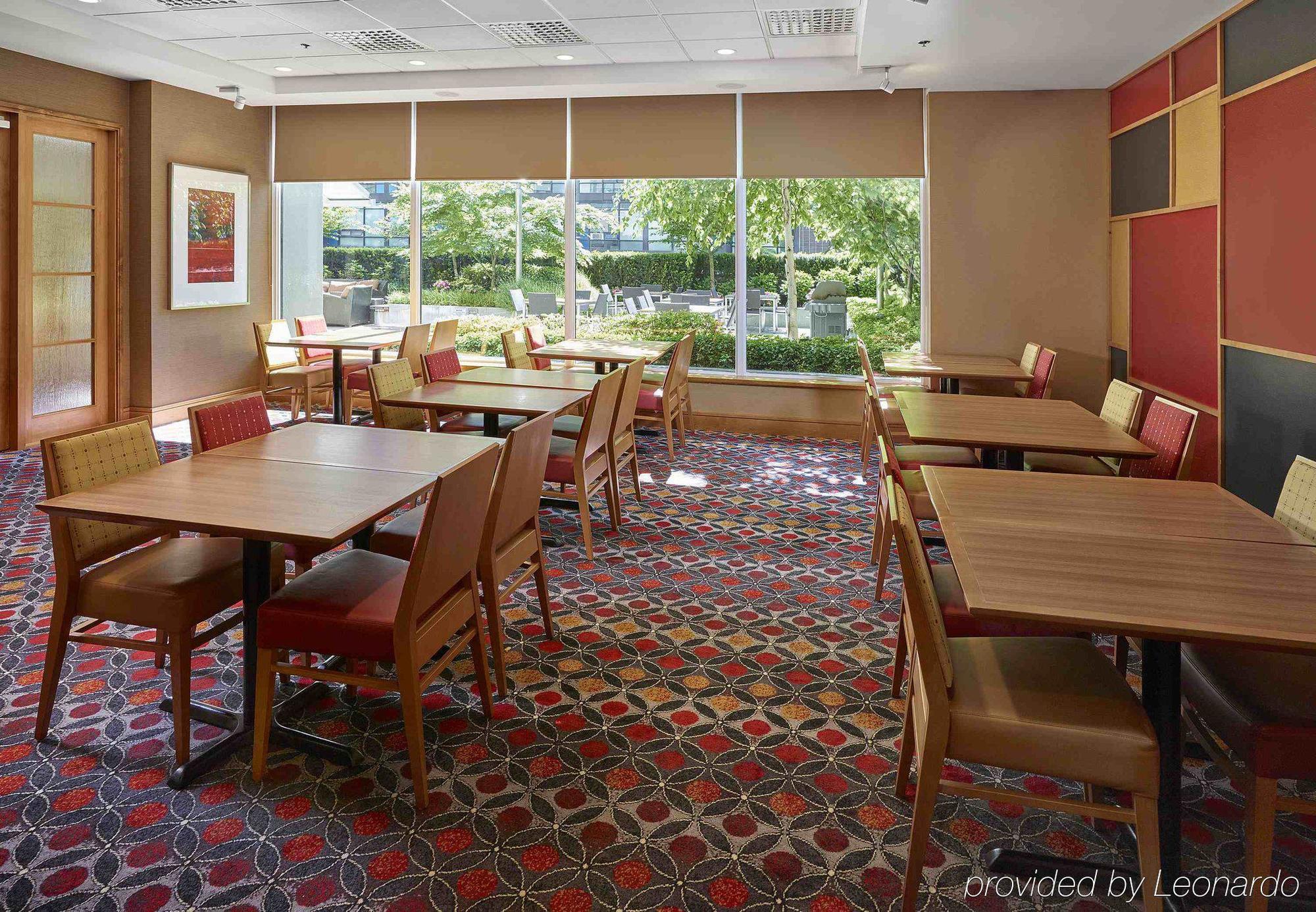 Residence Inn By Marriott Vancouver Downtown מראה חיצוני תמונה